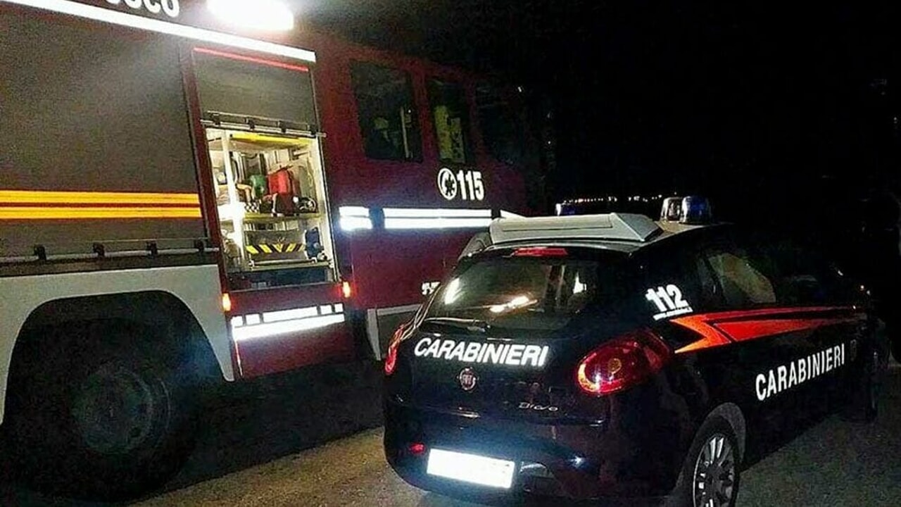 carabinieri e vigili fuoco
