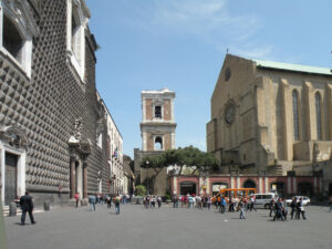 Basilica_di_Santa_Chiara_(right)