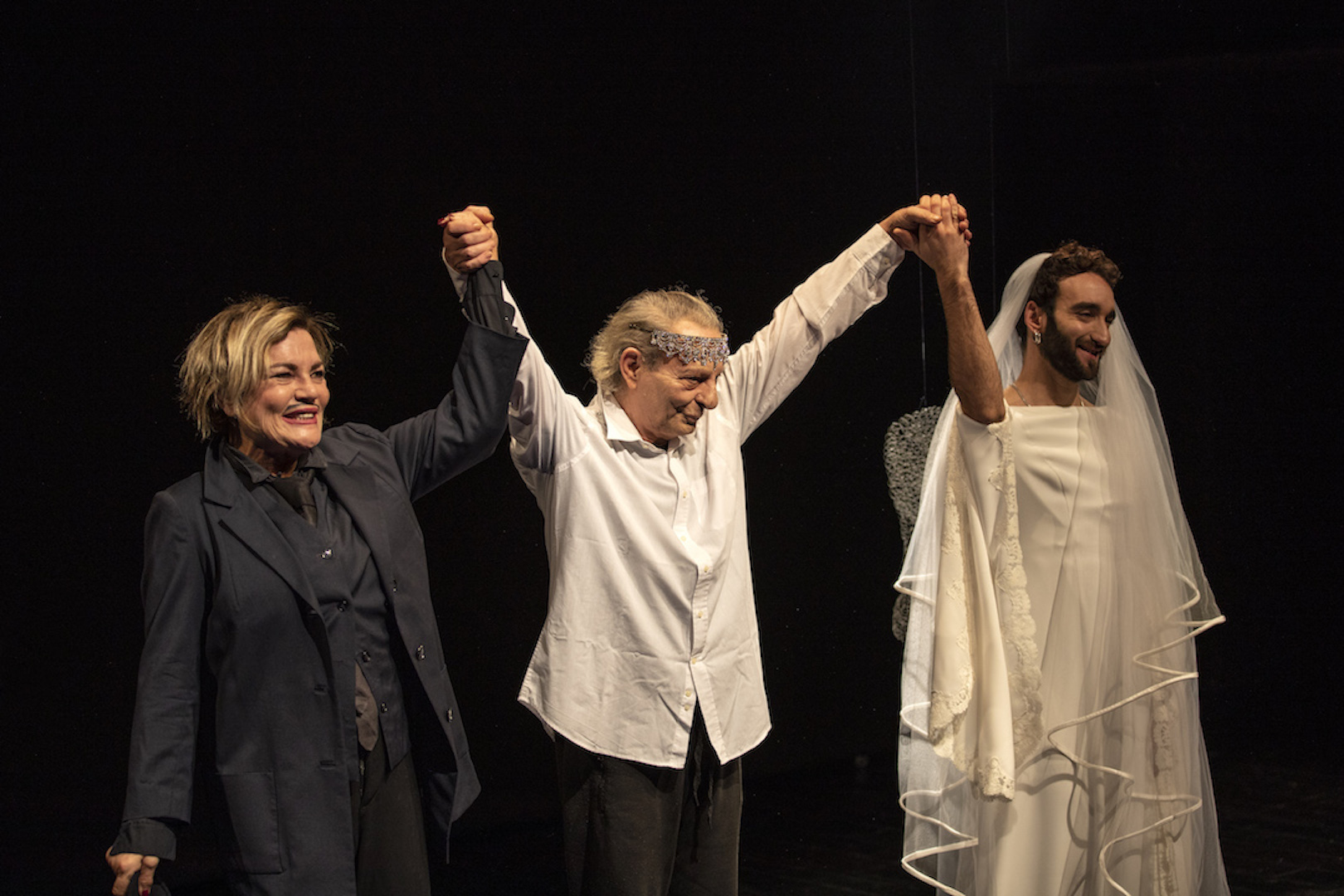 “Ritornanti” di Enzo Moscato (in foto da sx: Cristina Donadio, Enzo Moscato, Giuseppe Affinito) - ph©Pino Miraglia
