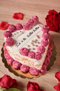 Fabio Tuccillo_Hidden Message Cake 2