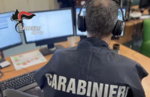 Carabinieri-Napoli-3-696x449