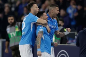 Napoli-1-696x464