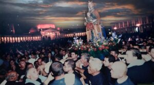 Uscita della Madonna settembre 2000_s
