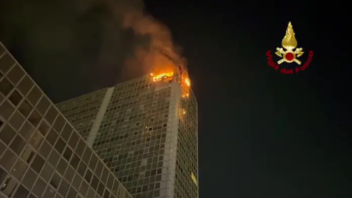 Vigili-del-Fuoco-Napoli-696x392