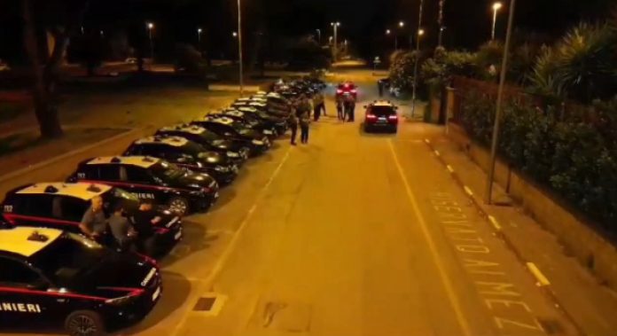 Caivano-carabinieri notte