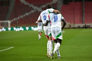 NAZIONALE CALCIOMateo-Retegui-e-Moise-Kean-696x464