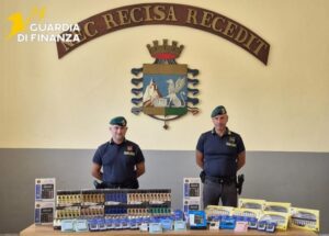 guardia di finanza sequestro scuola