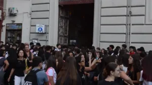 ragazzi scuola
