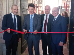 TAGLIO NASTROeruzione gusto