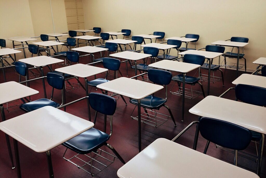 generica banchi scuola