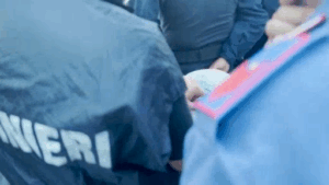 carabinieri fuochi d'artificio