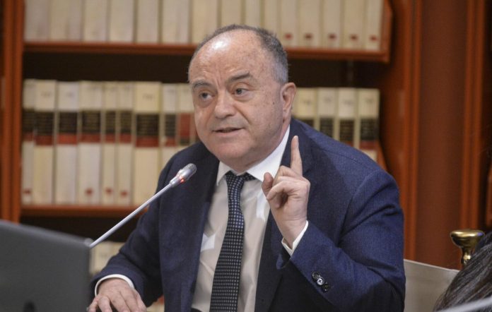 gratteri-