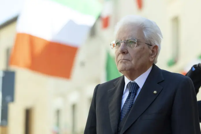 Mattarella-1-696x464