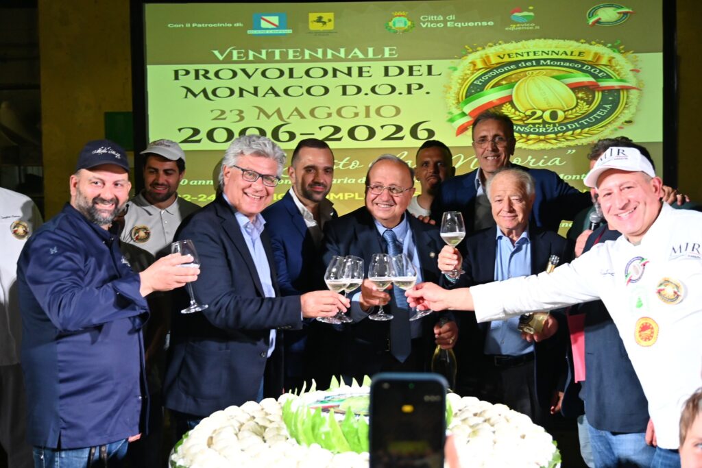festa provolone del monaco