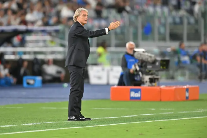 Roberto-Mancini-696x464