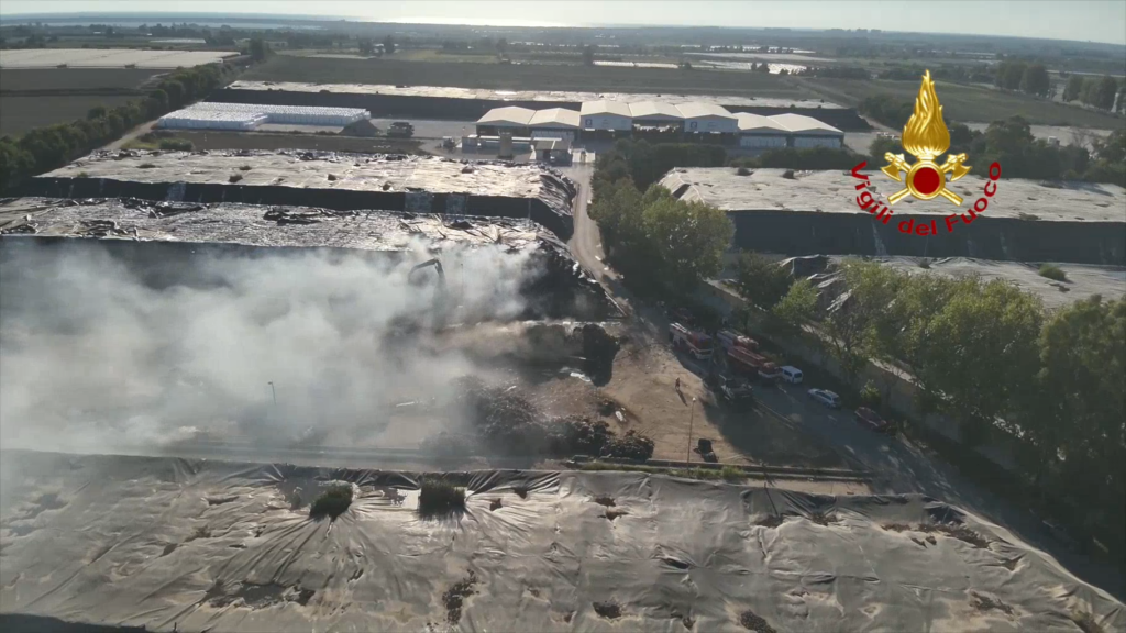 fiamme ecoballe