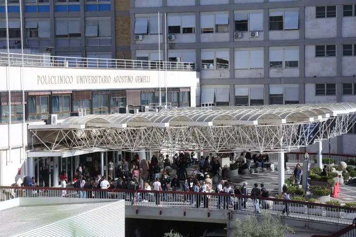 Gemelli-Ospedale-696x464
