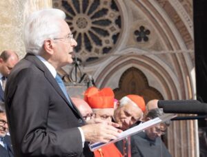 Mattarella-e1791110644709-696x529