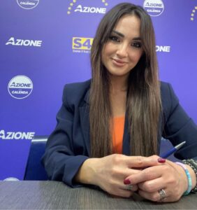 Stadio San Francesco, Azione chiede conto a De Maio: «Chi sapeva dei lavori alla tribuna, e da quando?» Zinnia: dei lavori si parlava pubblicamente prima dell’intervento delle autorità. Al sindaco la richiesta di una relazione con atti, autorizzazioni e controlli